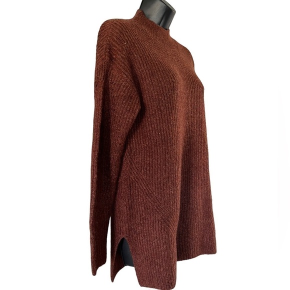 OLD Navy Knit Sweater in Brown (Small) - Picture 5 of 5